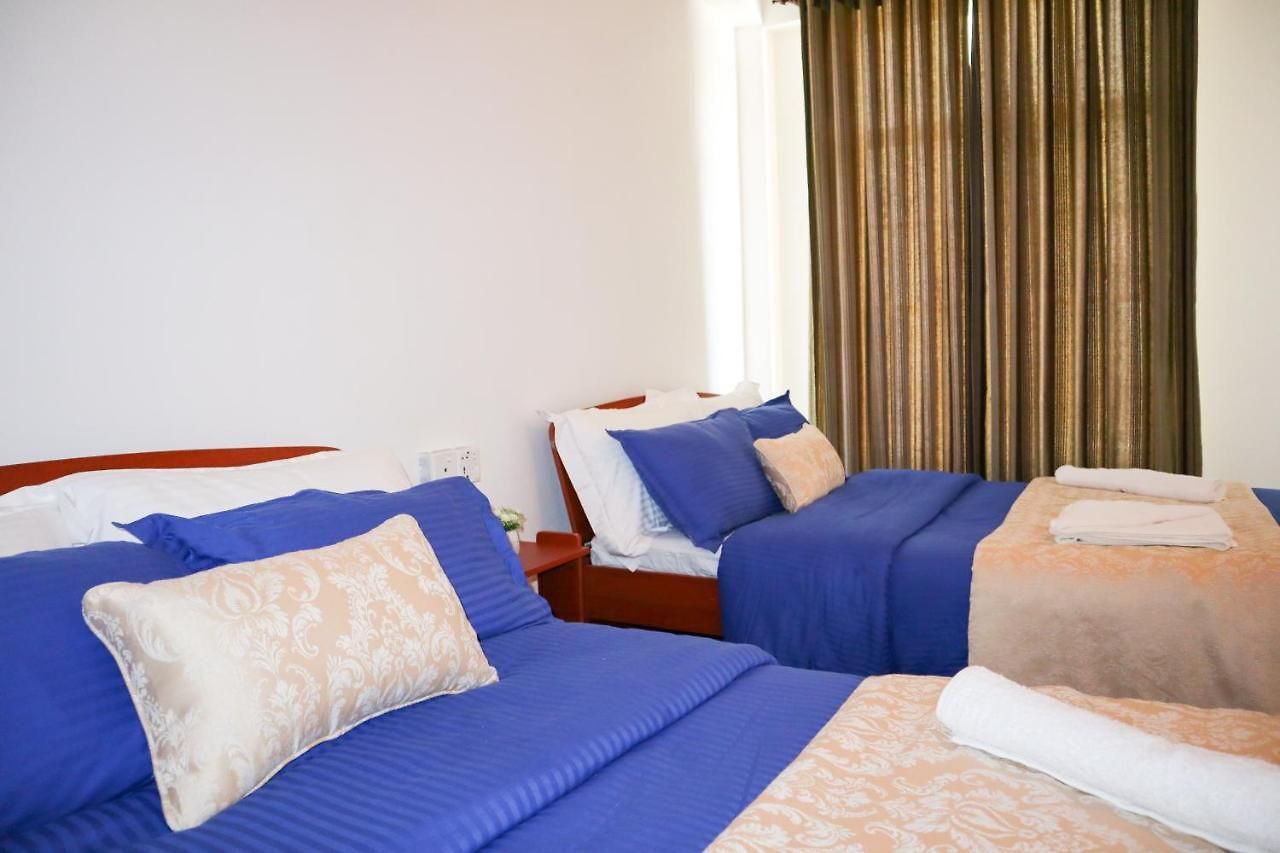 Bed & Breakfast Avonvin 3*