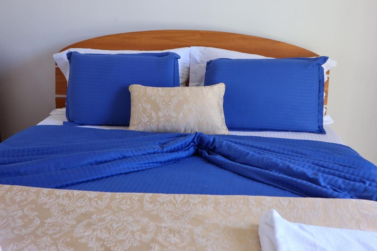 Bed & Breakfast Avonvin 3*