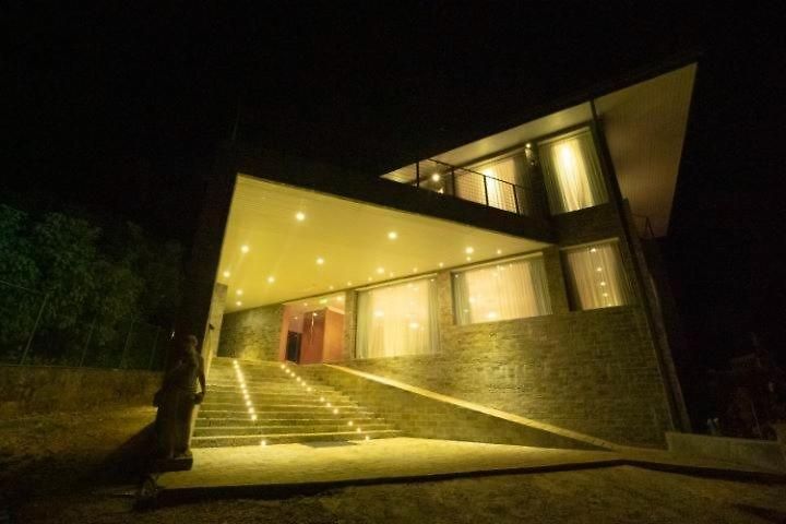 Sambar Hills Hotel *