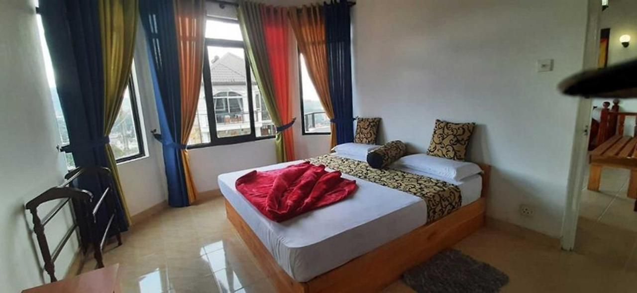 Grand Manjari Guest house *