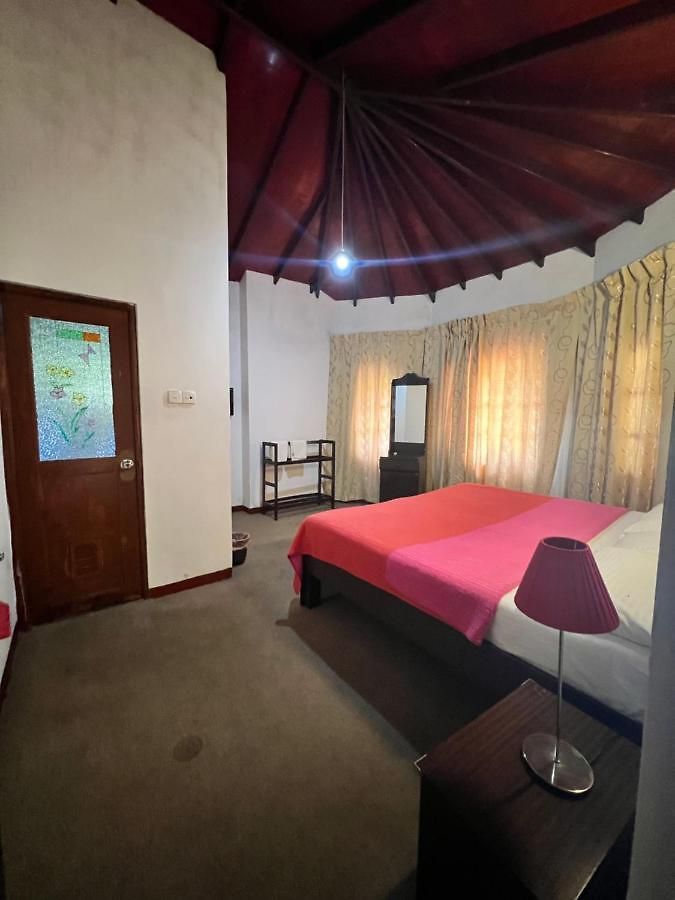 Guest house Hill Top Inn Nuwara Eliya