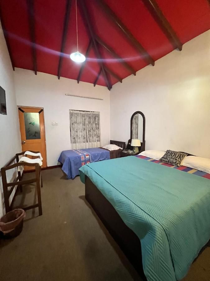 Guest house Hill Top Inn Nuwara Eliya