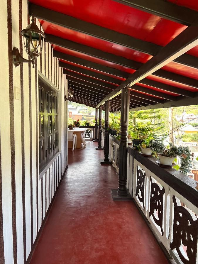 Hill Top Inn Guest house