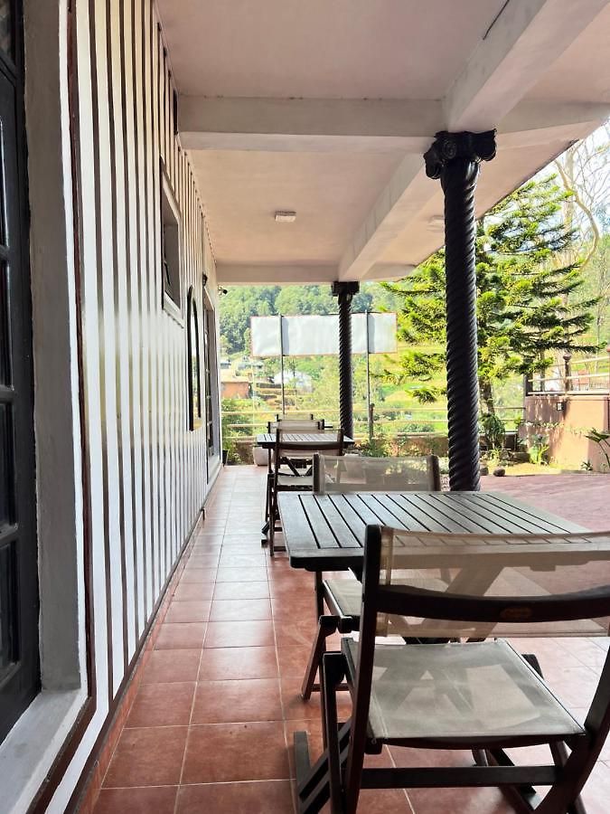 Guest house Hill Top Inn