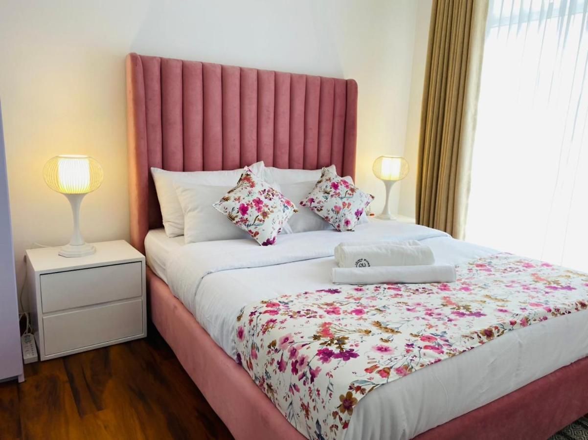 Grand Winterberry - View Luxury Apartment Nuwara Eliya