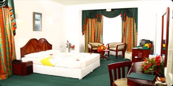 Hotel Galway Forest 2*
