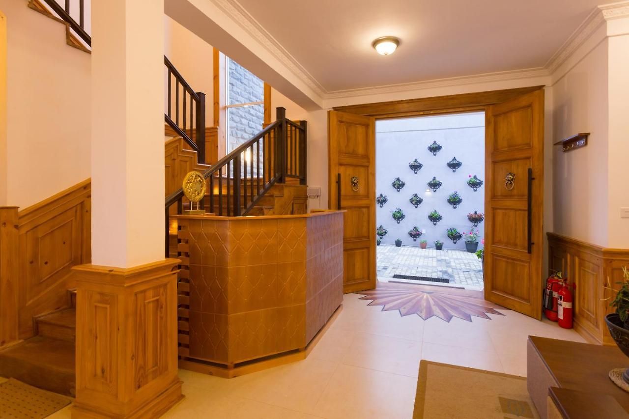 Villa C I