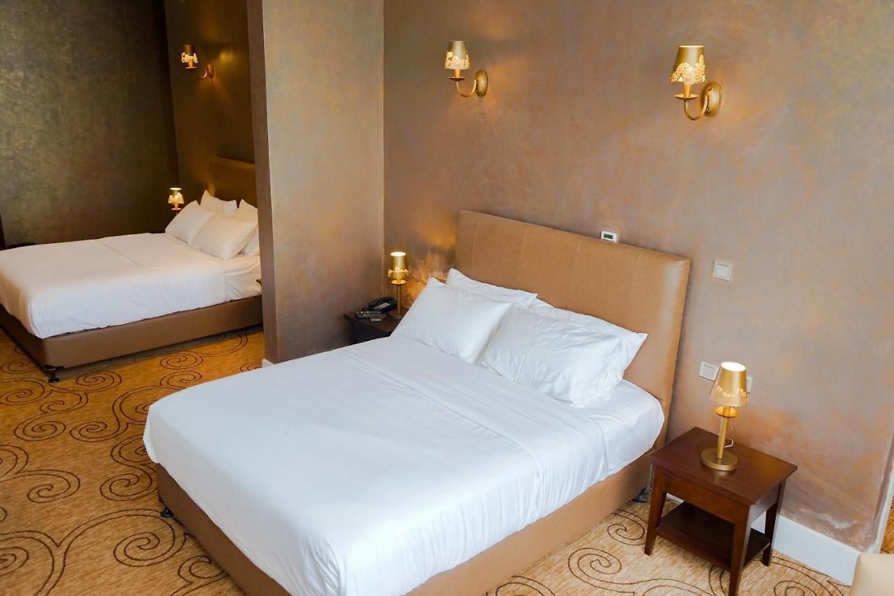 Hotel Sambar Hills *