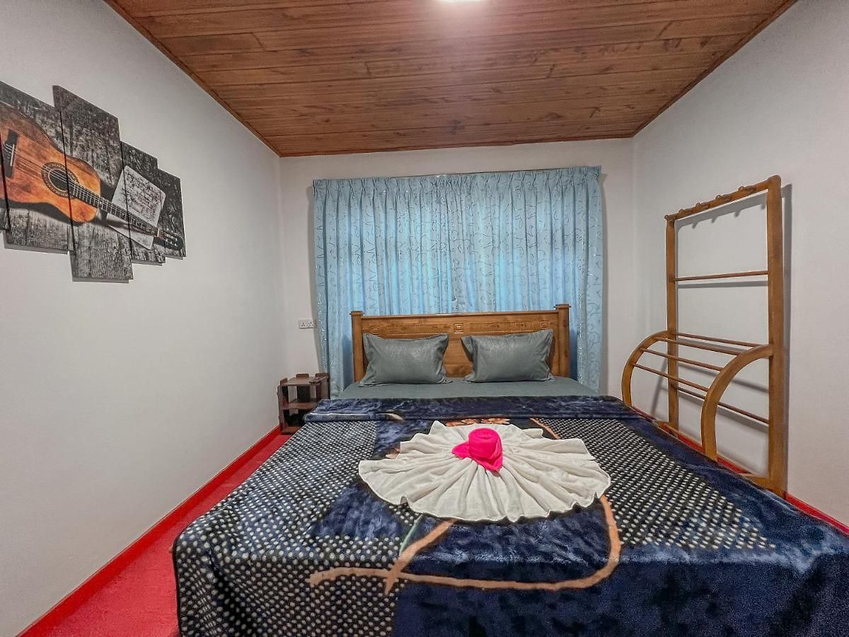 Royal Guest Hotel