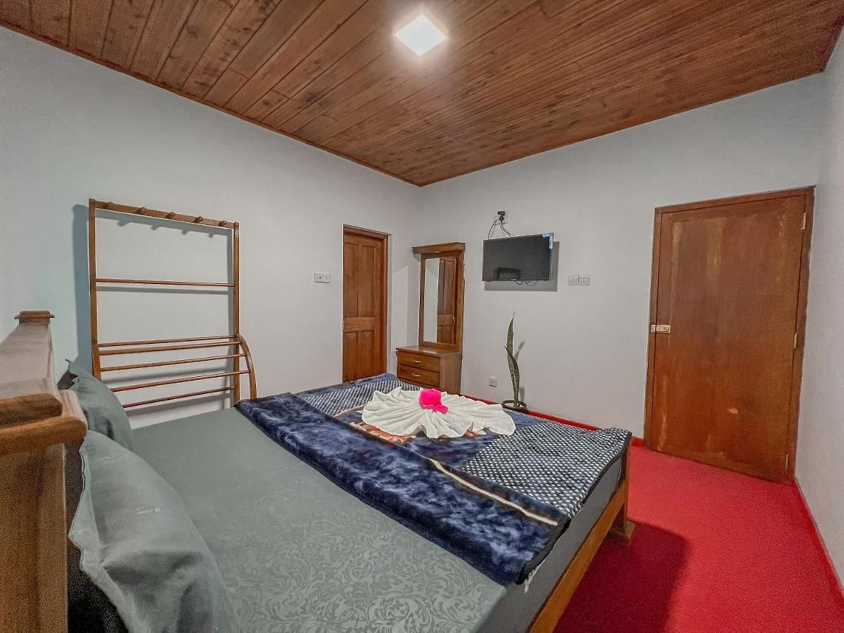 Hotel Royal Guest Nuwara Eliya