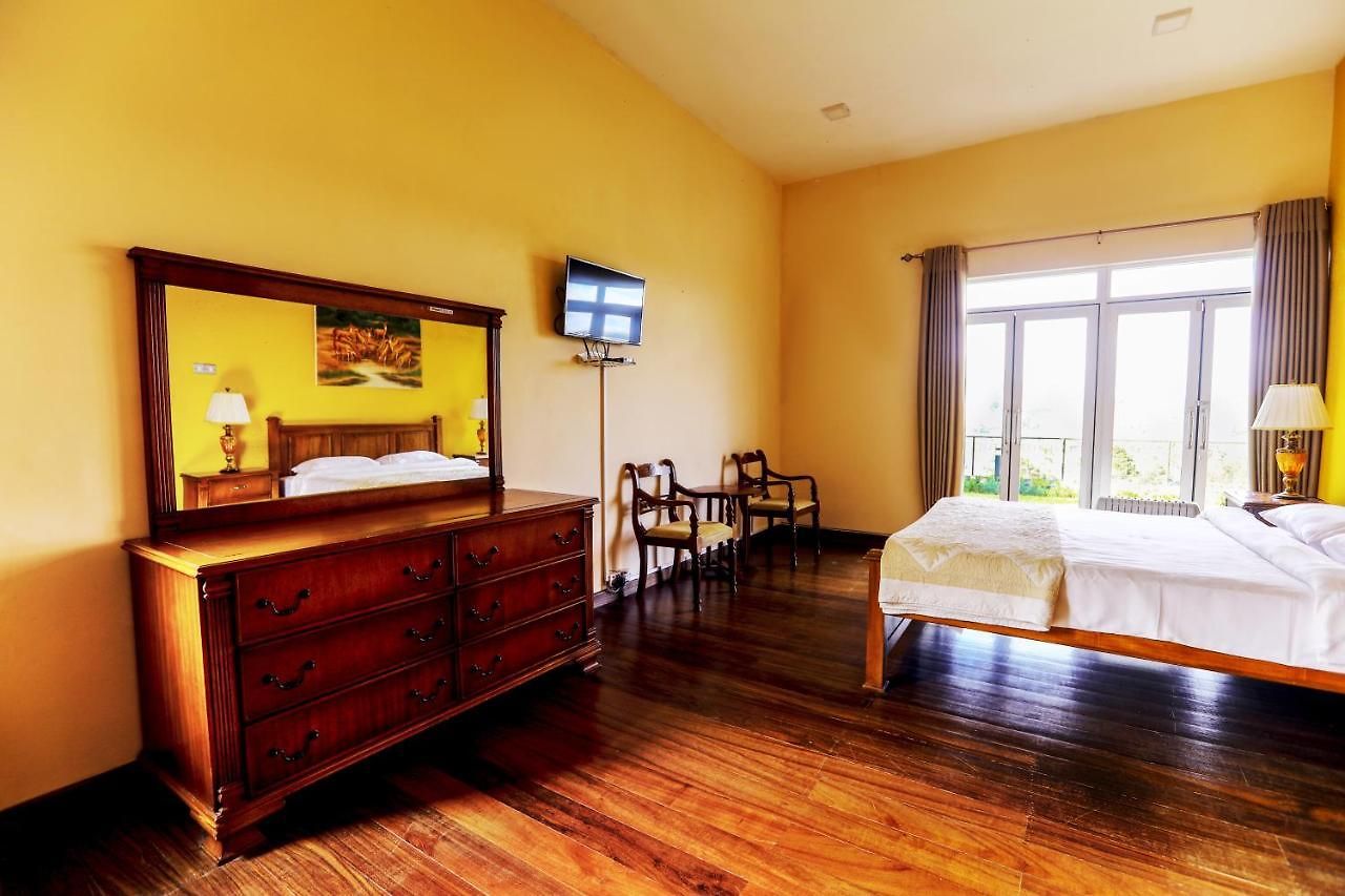 Acacia 4*