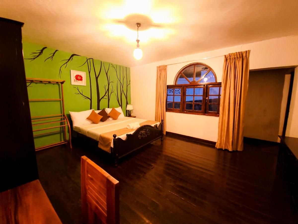 Notre Dame D'arcadia Hotel