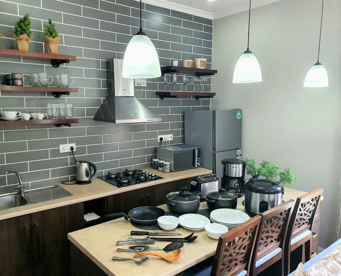 Luxe Wilderness - Private Villas, Free Breakfast, 2km From Centre