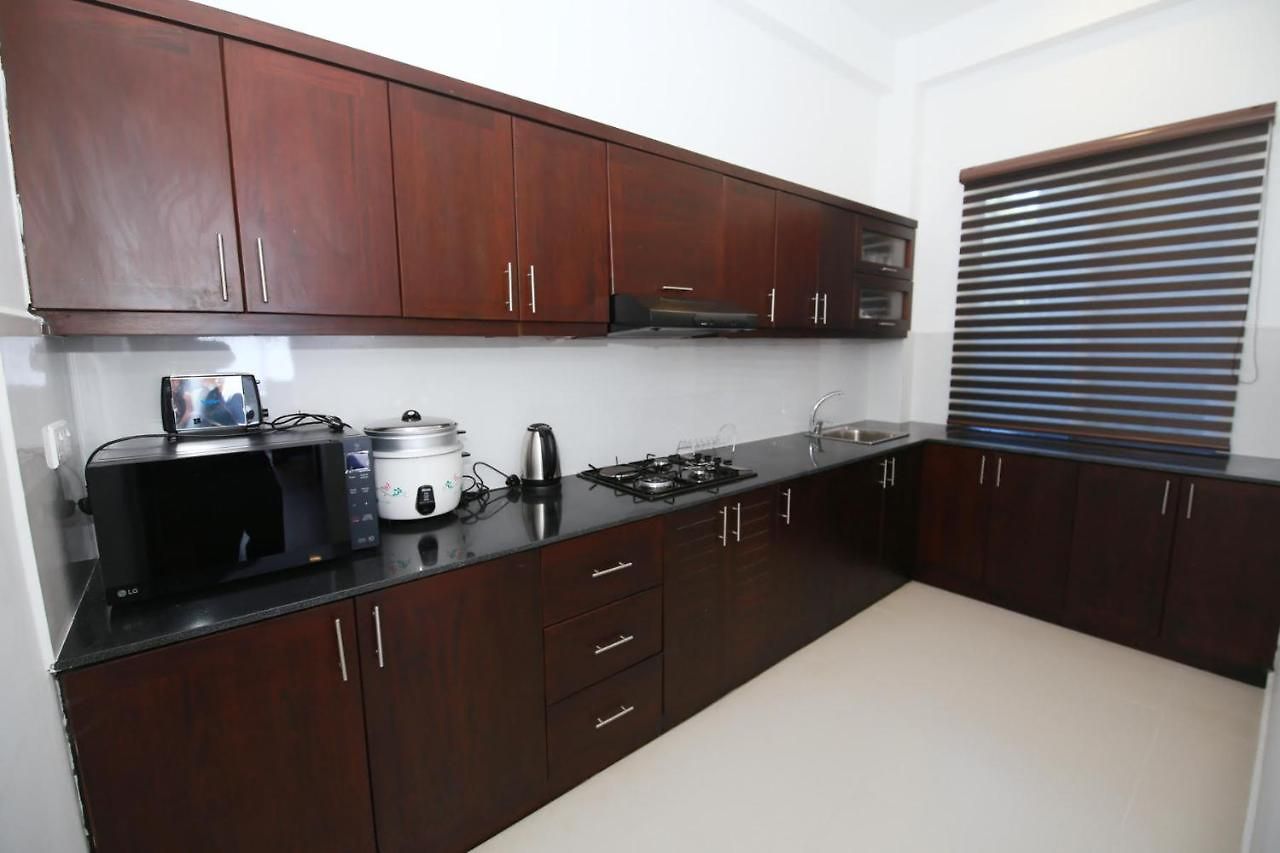 Apartment Avenue *