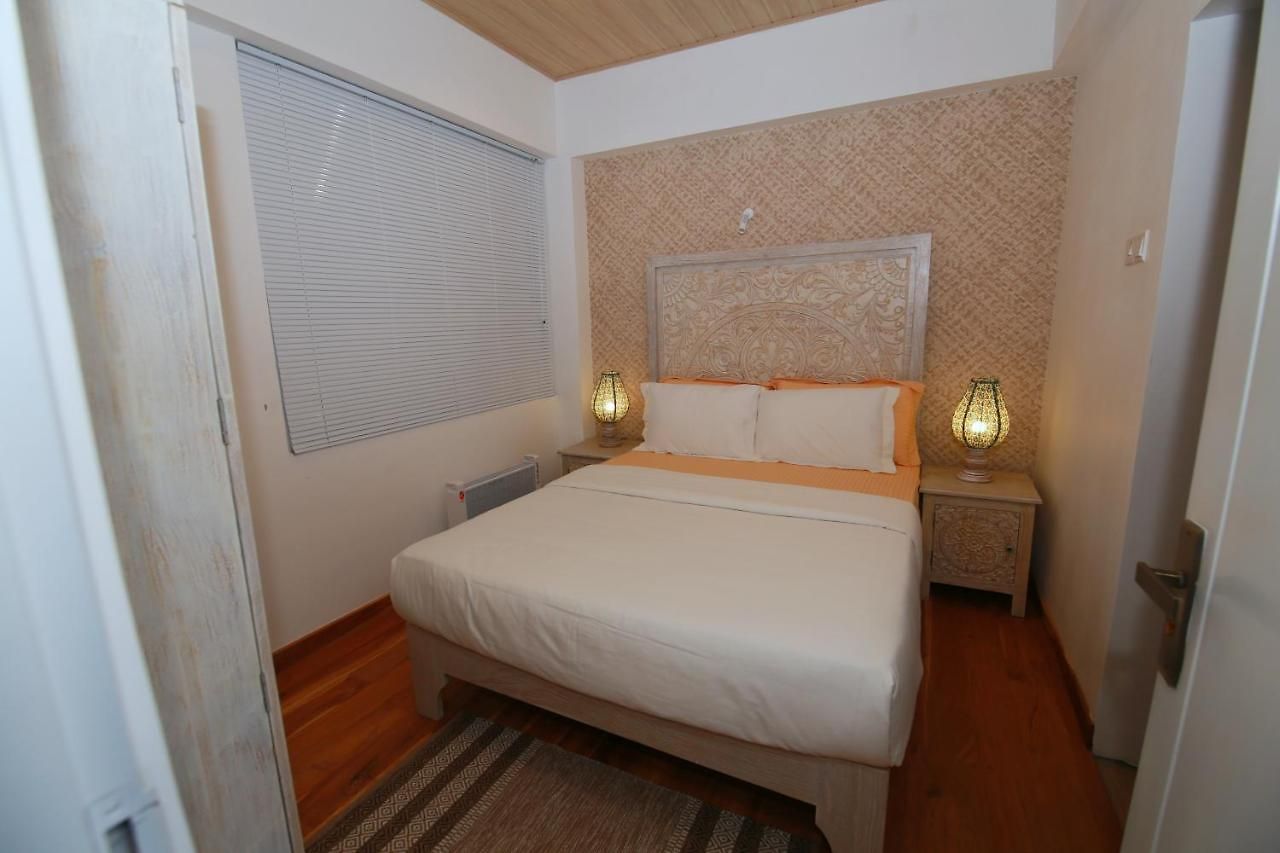 Apartment Knightsbridge Grand