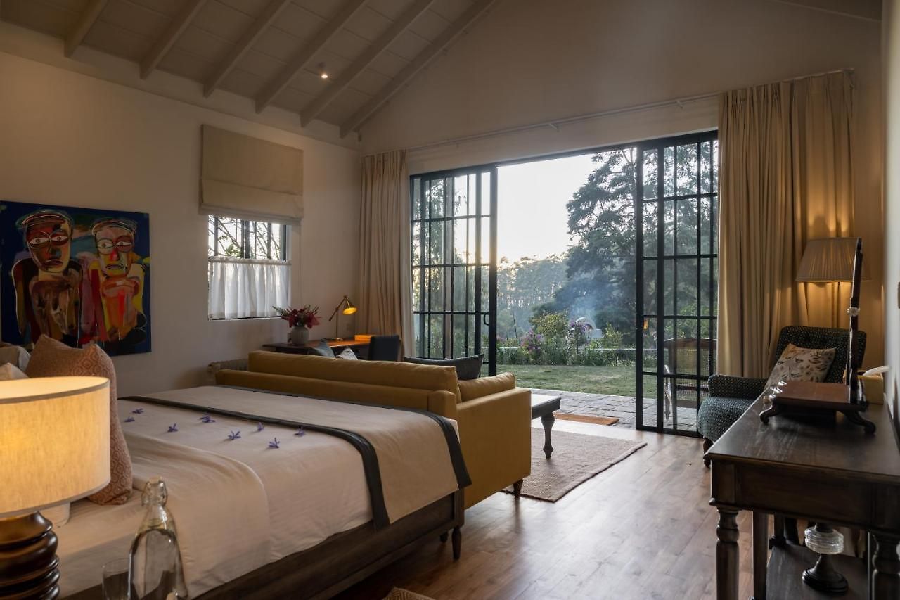 Stafford Bungalow - Exclusive Luxury Within A Private Tea Estate Nuwara Eliya