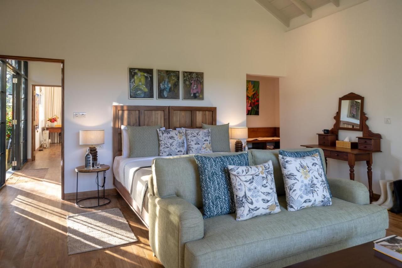 Stafford Bungalow - Exclusive Luxury Within A Private Tea Estate Villa