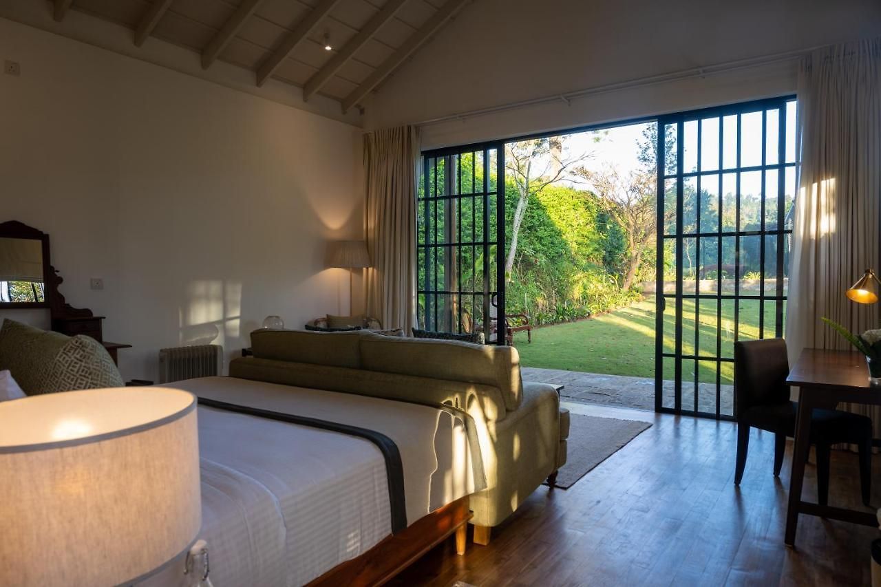 Stafford Bungalow - Exclusive Luxury Within A Private Tea Estate Nuwara Eliya