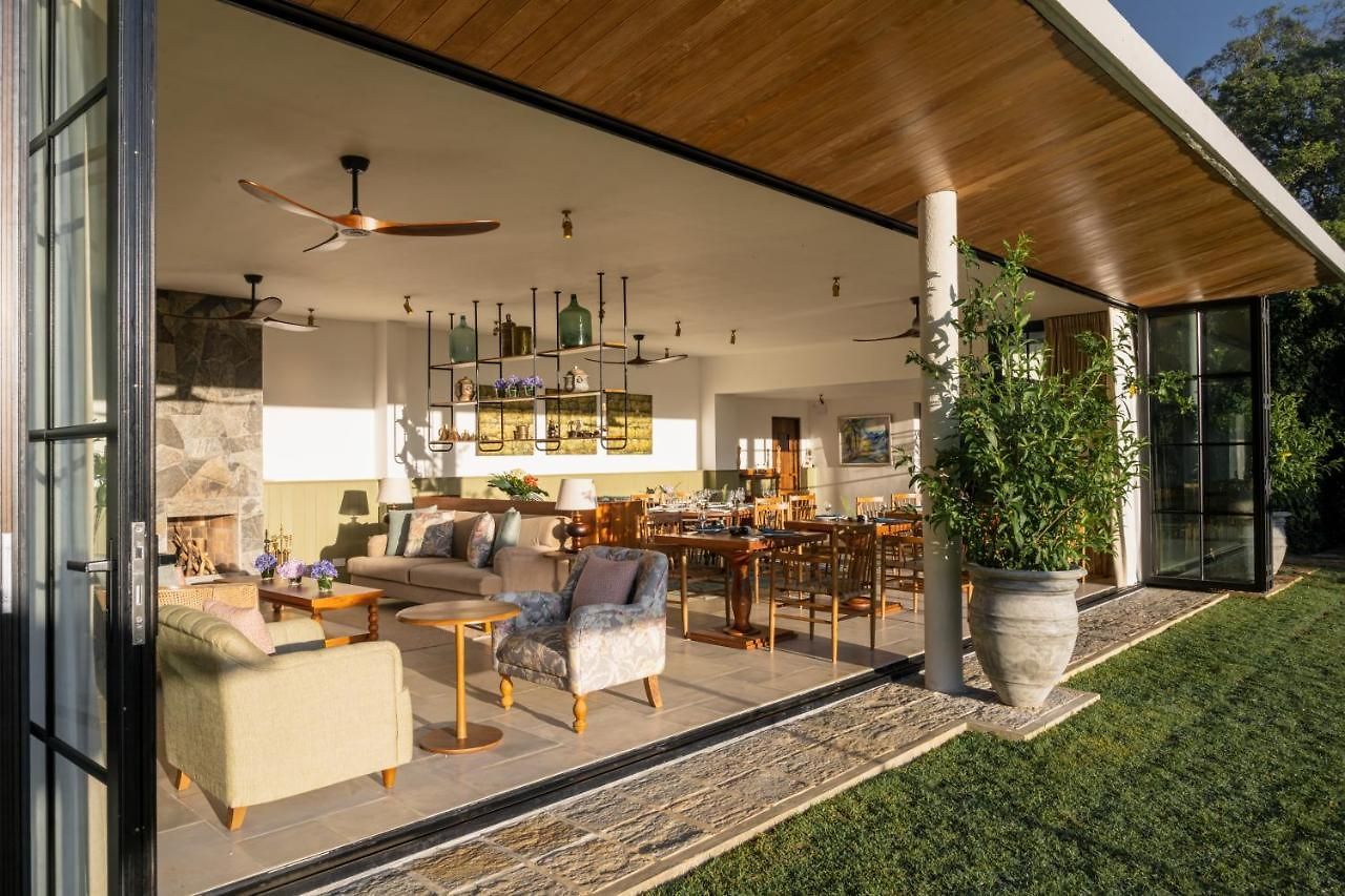 Stafford Bungalow - Exclusive Luxury Within A Private Tea Estate Villa