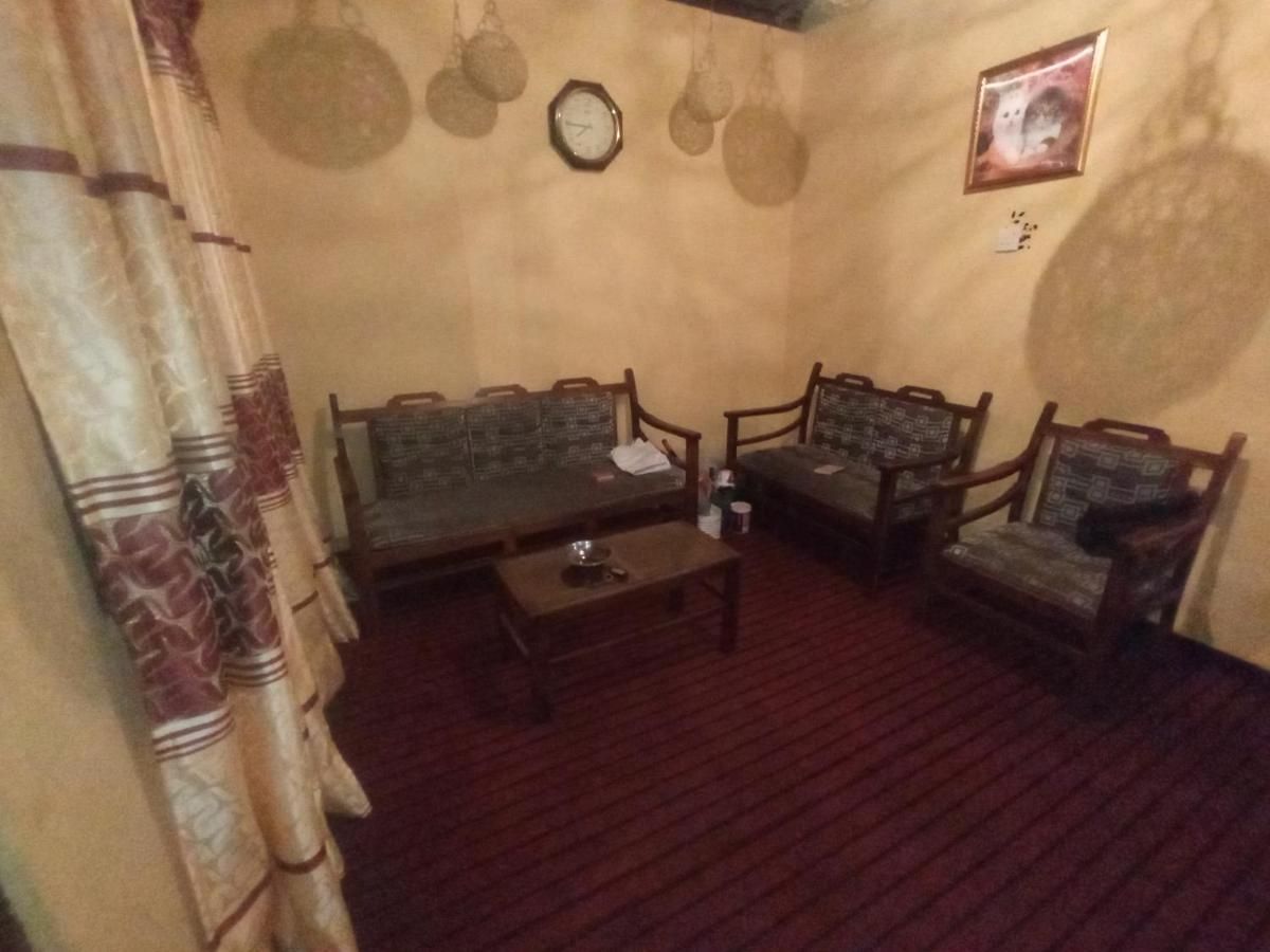 Mountline Guest house *