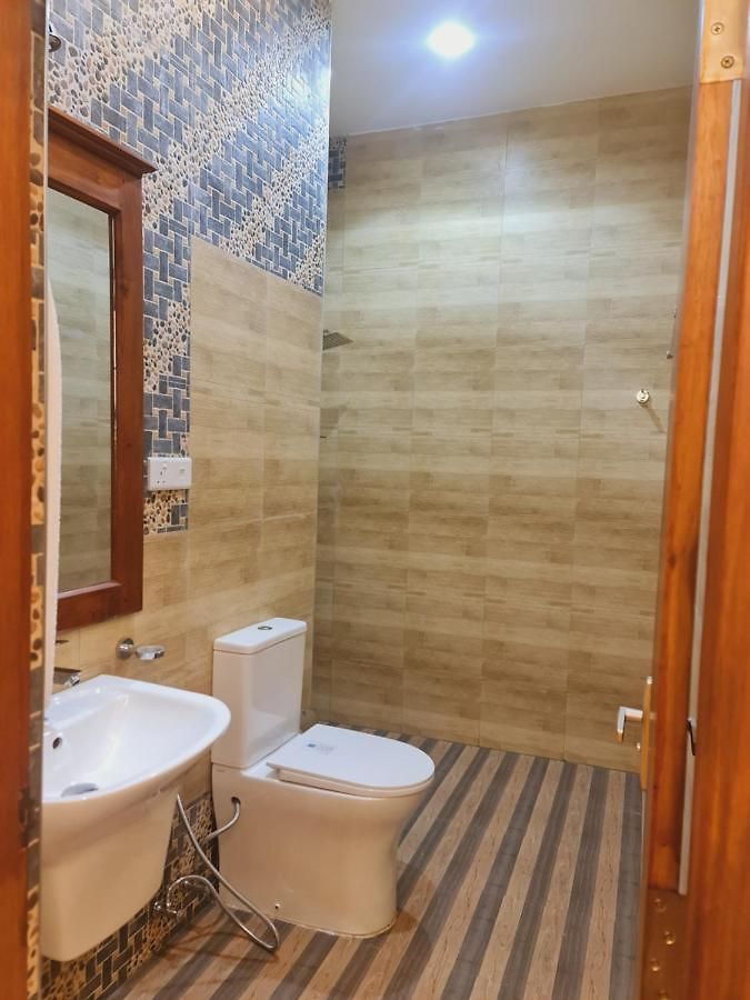 Hotel Rich 3*