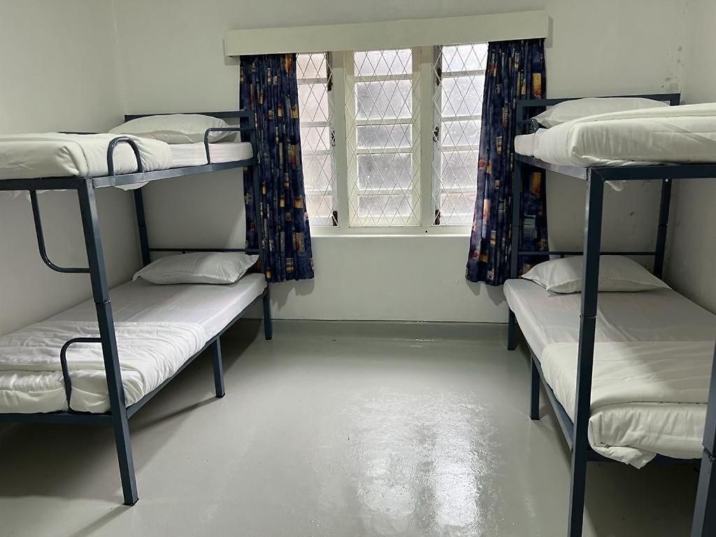 Pennington Hostel *
