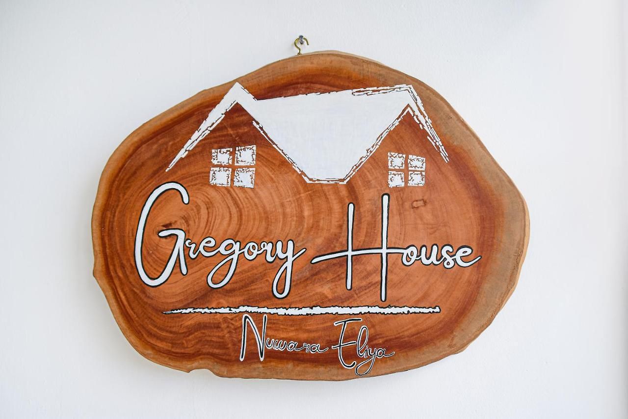 Gregory House Hostel *
