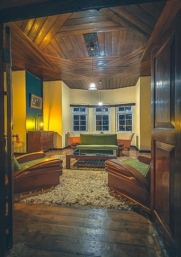 Hotel Clifton