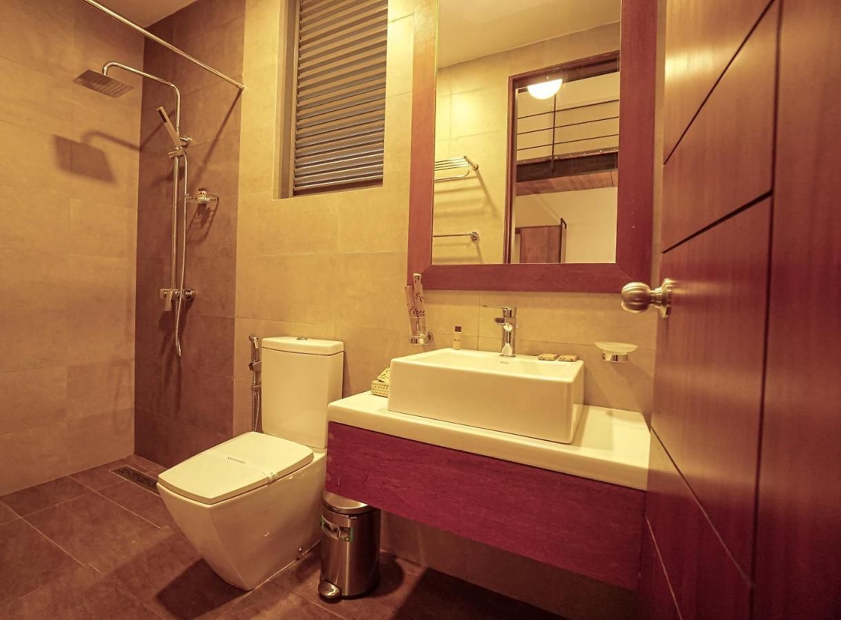 Hotel Bulwark *