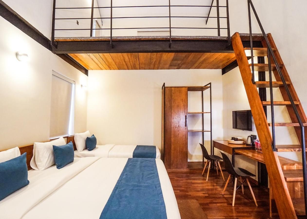 Bulwark Hotel