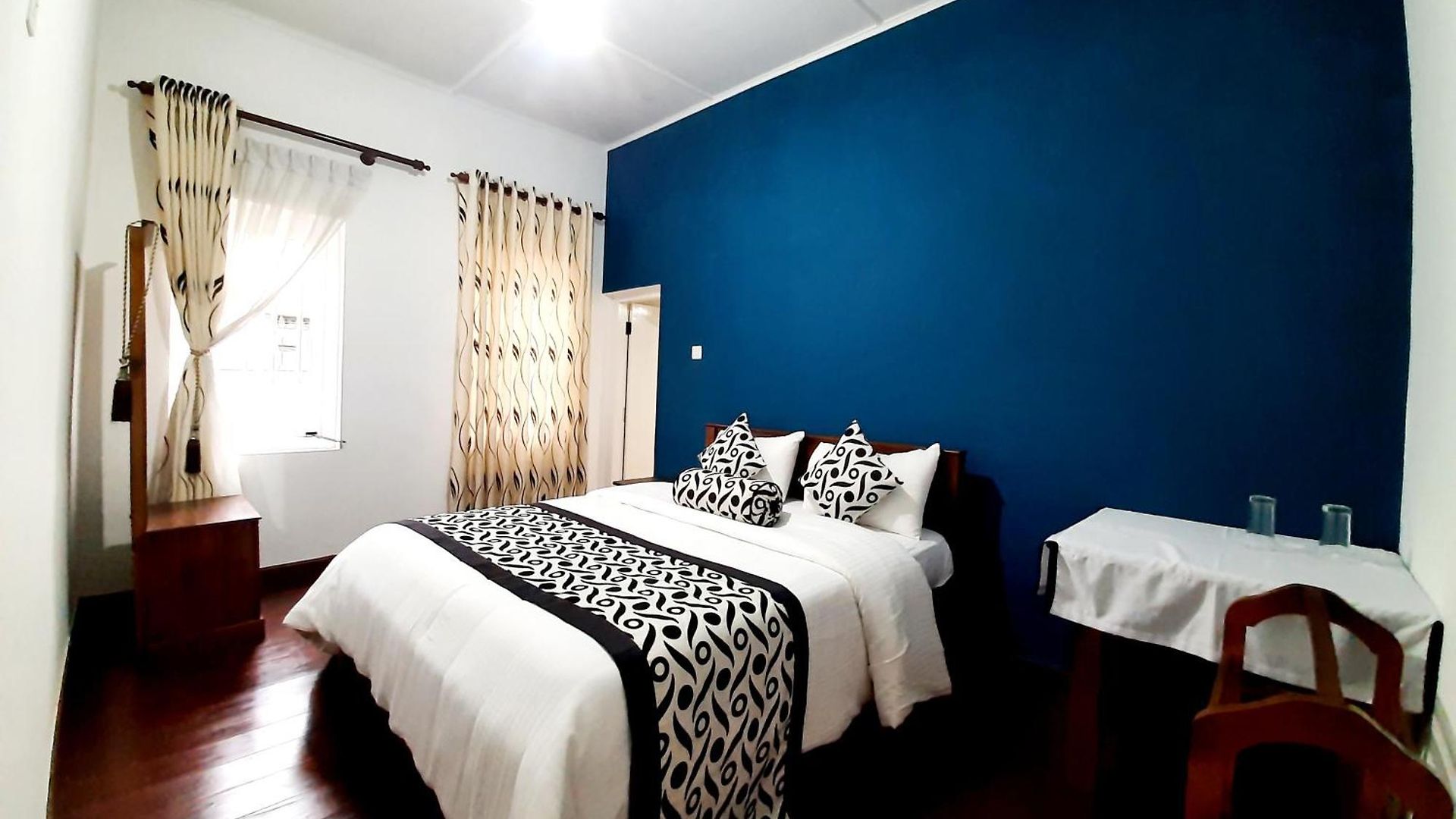 Sapu's Mountain Breeze Guest house *