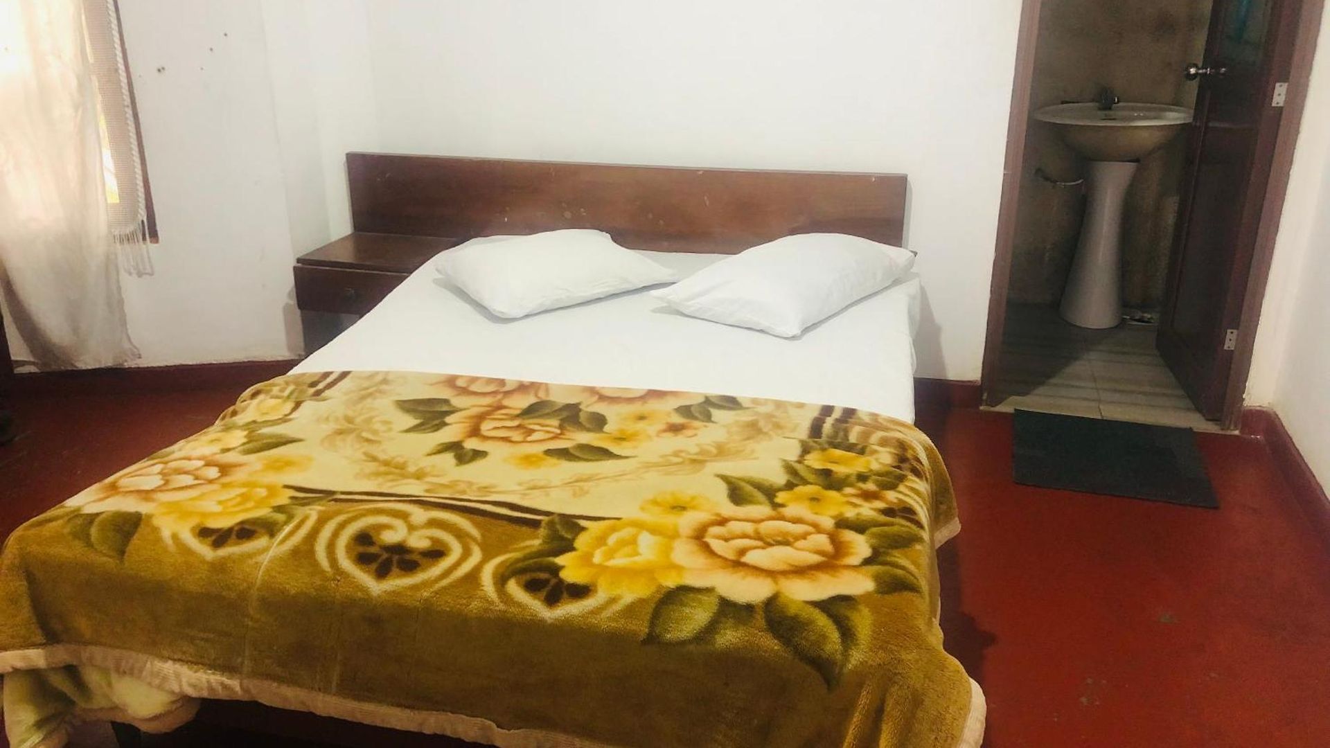 And Homestay