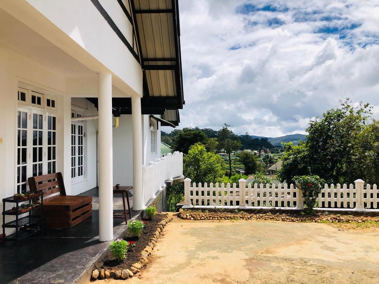 White Hill Bungalow Nuwaraeliya * Nuwara Eliya