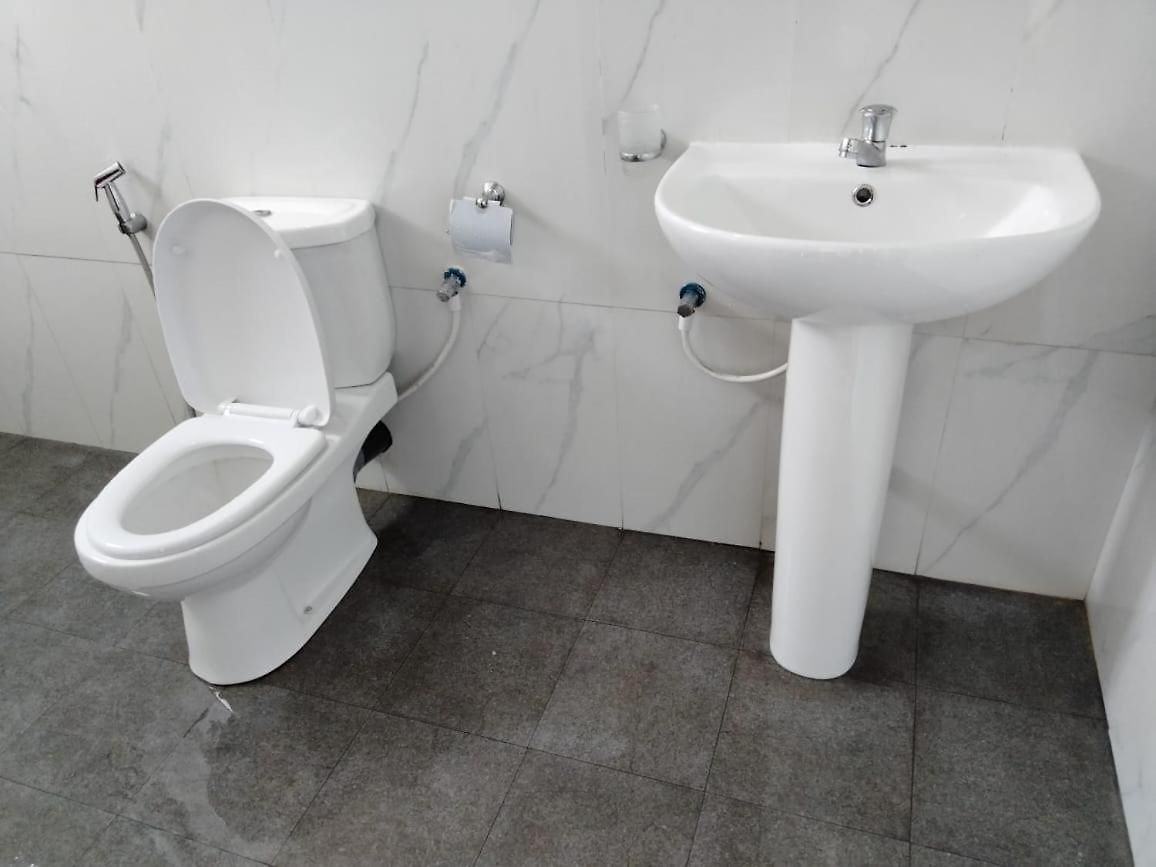 New White Heven Hotel *