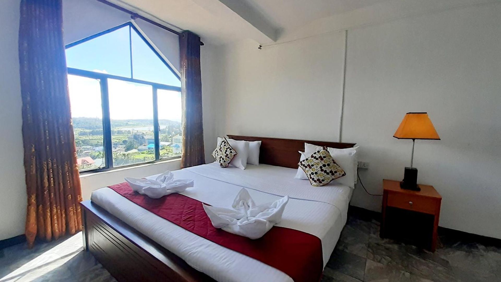 New Unique View Nuwaraeliya Hotel *