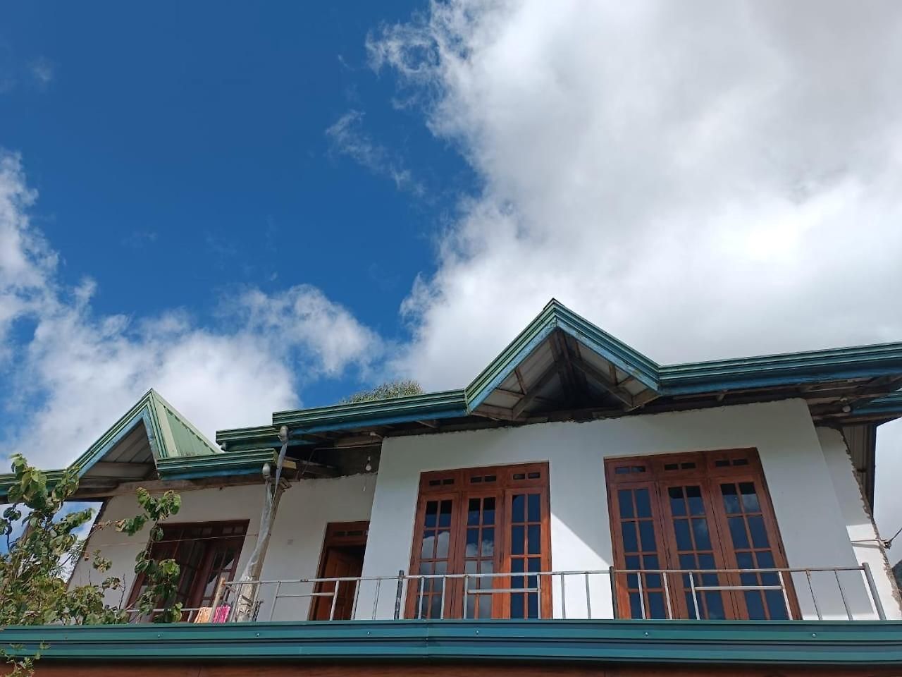 Green Villa Inn *