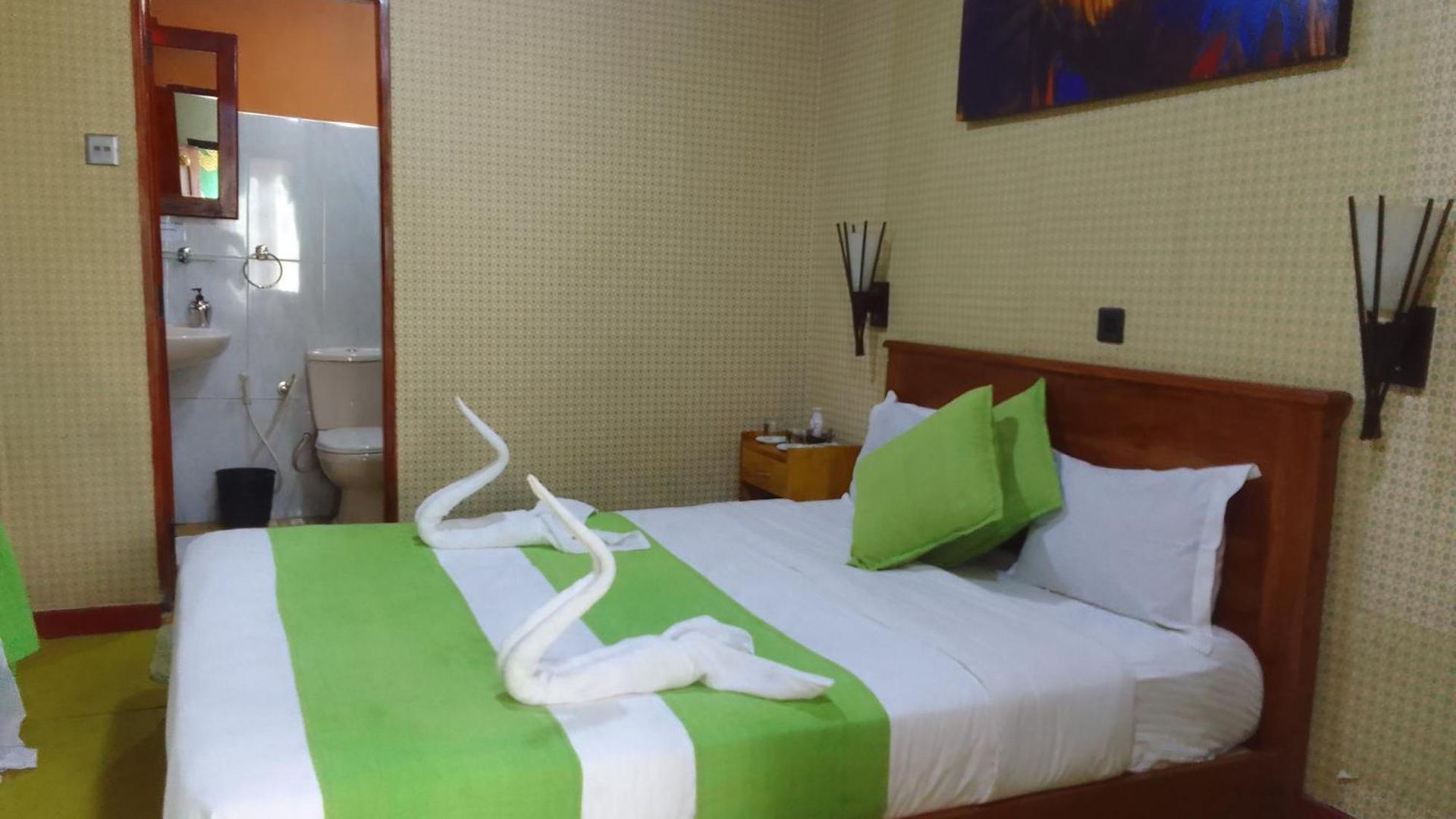 Red Wood Guest house Nuwara Eliya