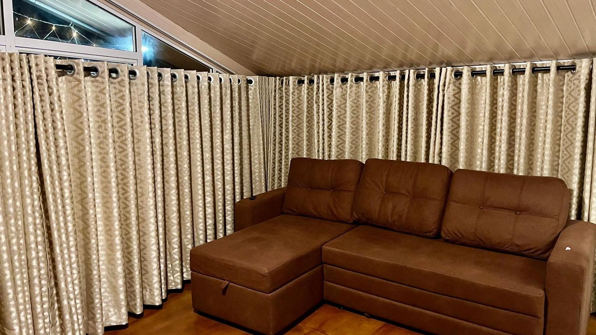 Medalin Harmony Nest Guest house
