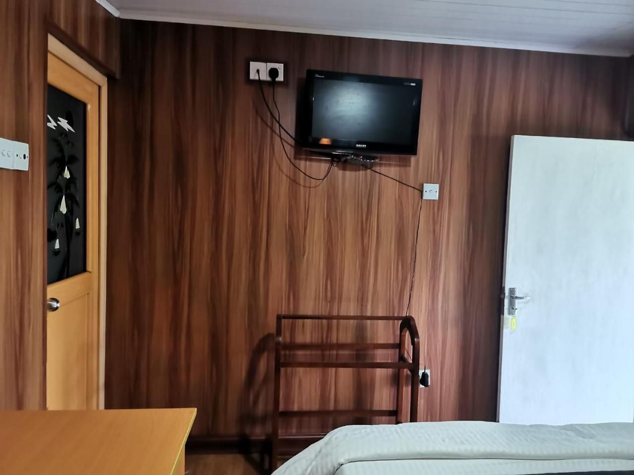 Happy Bed & Breakfast 3*