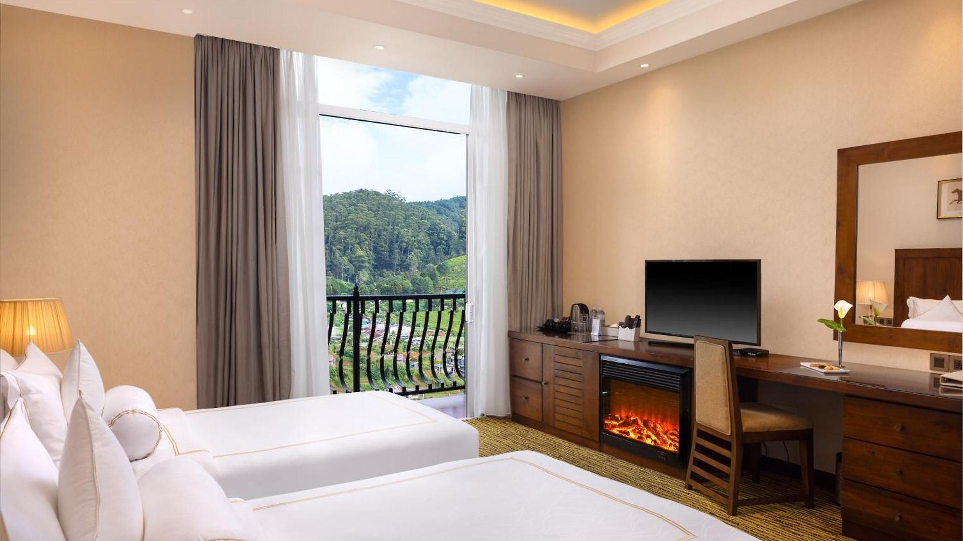 The Golden Ridge 5* Nuwara Eliya