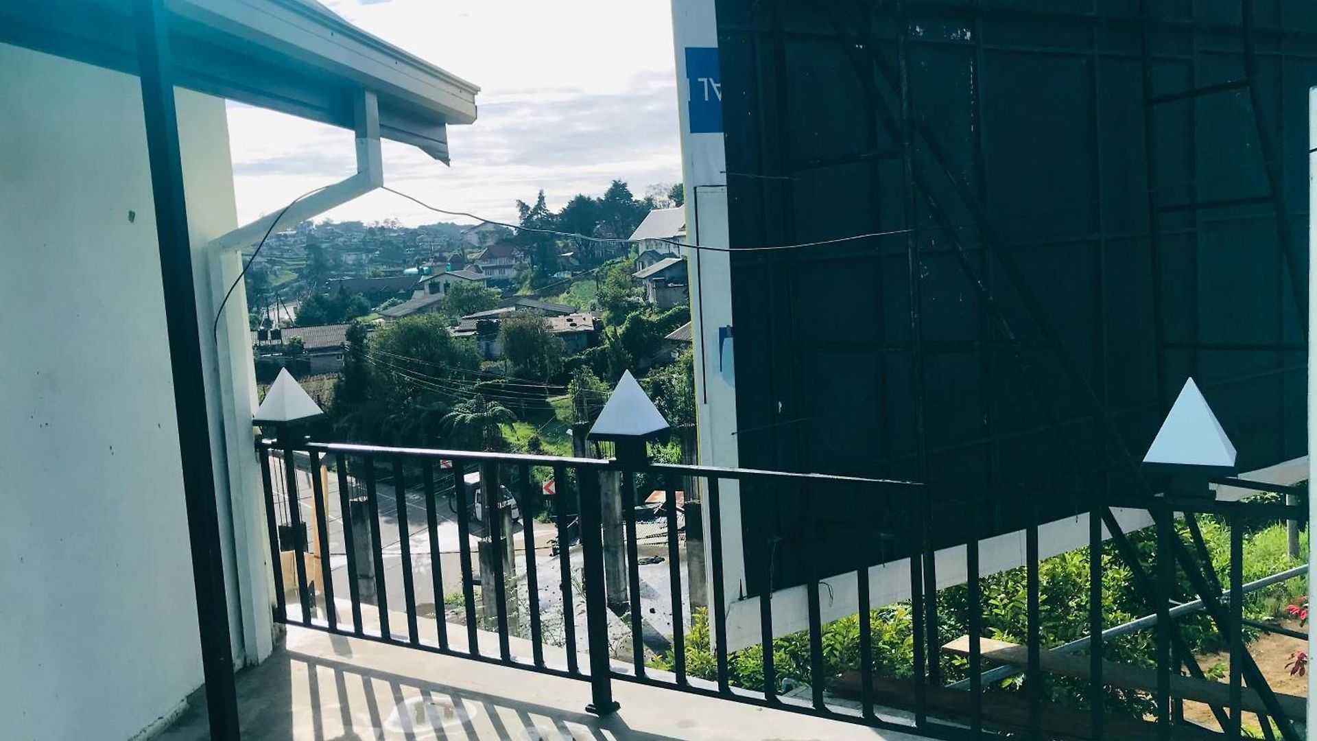 Hotel Galaxy Grand Nuwara Eliya