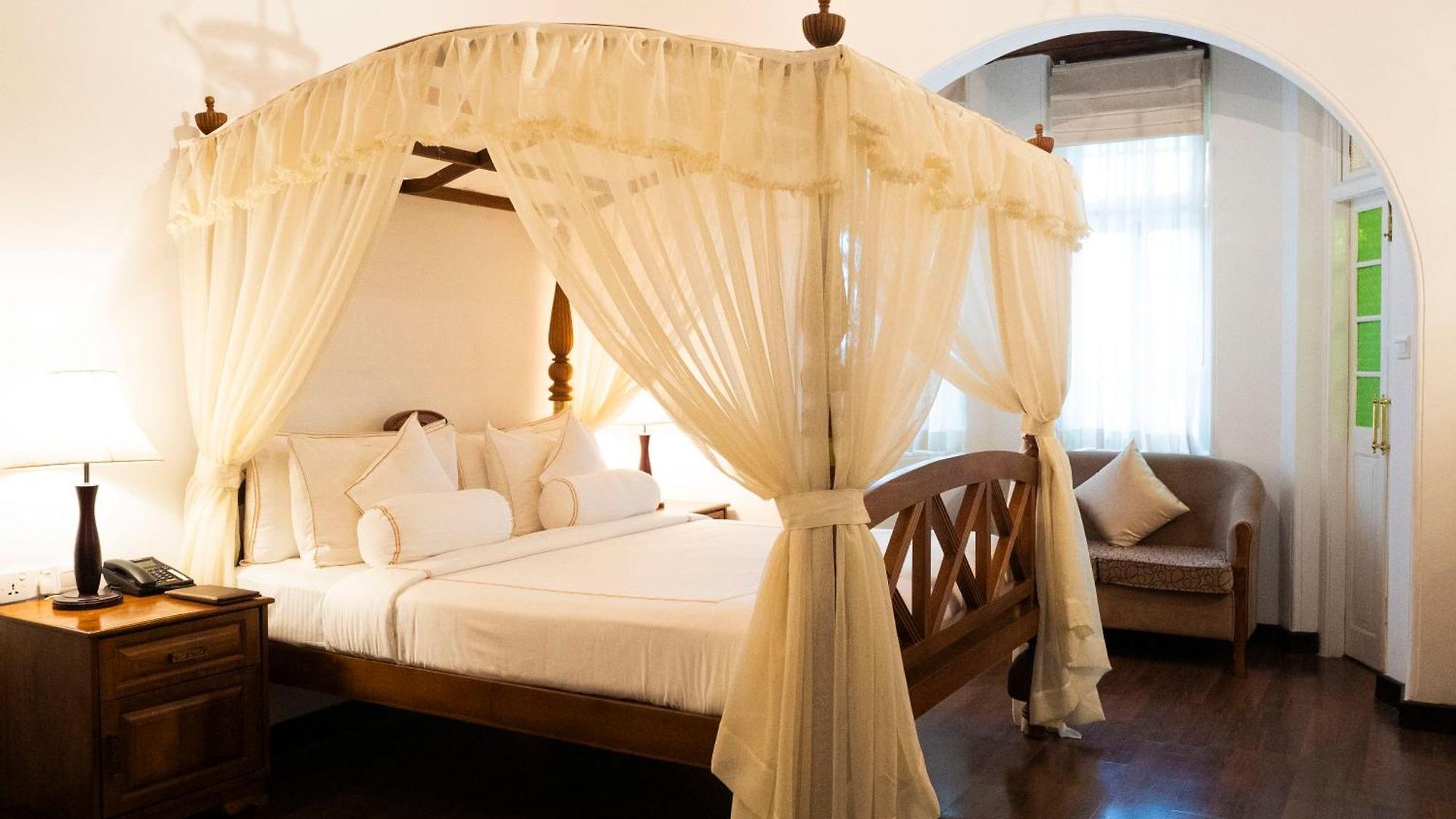 The Clovelly Villa