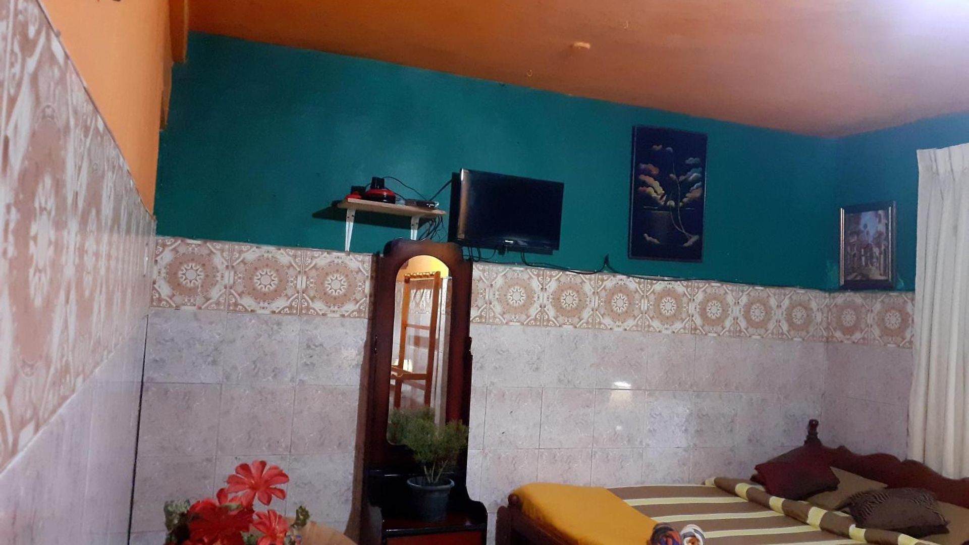 Guest house Cool Land Hot Hut & Restaurant 3*