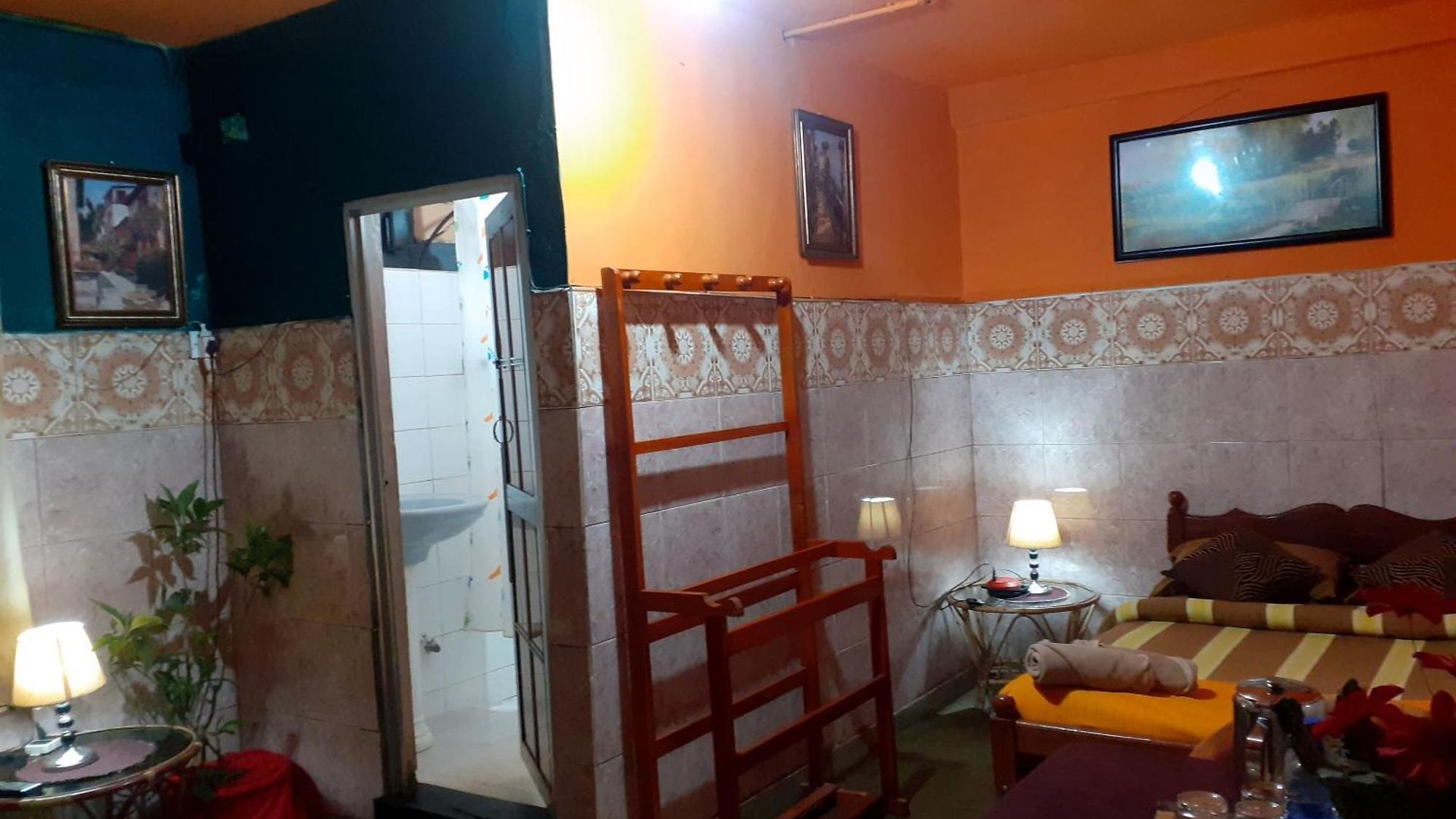 Cool Land Hot Hut & Restaurant 3* Nuwara Eliya