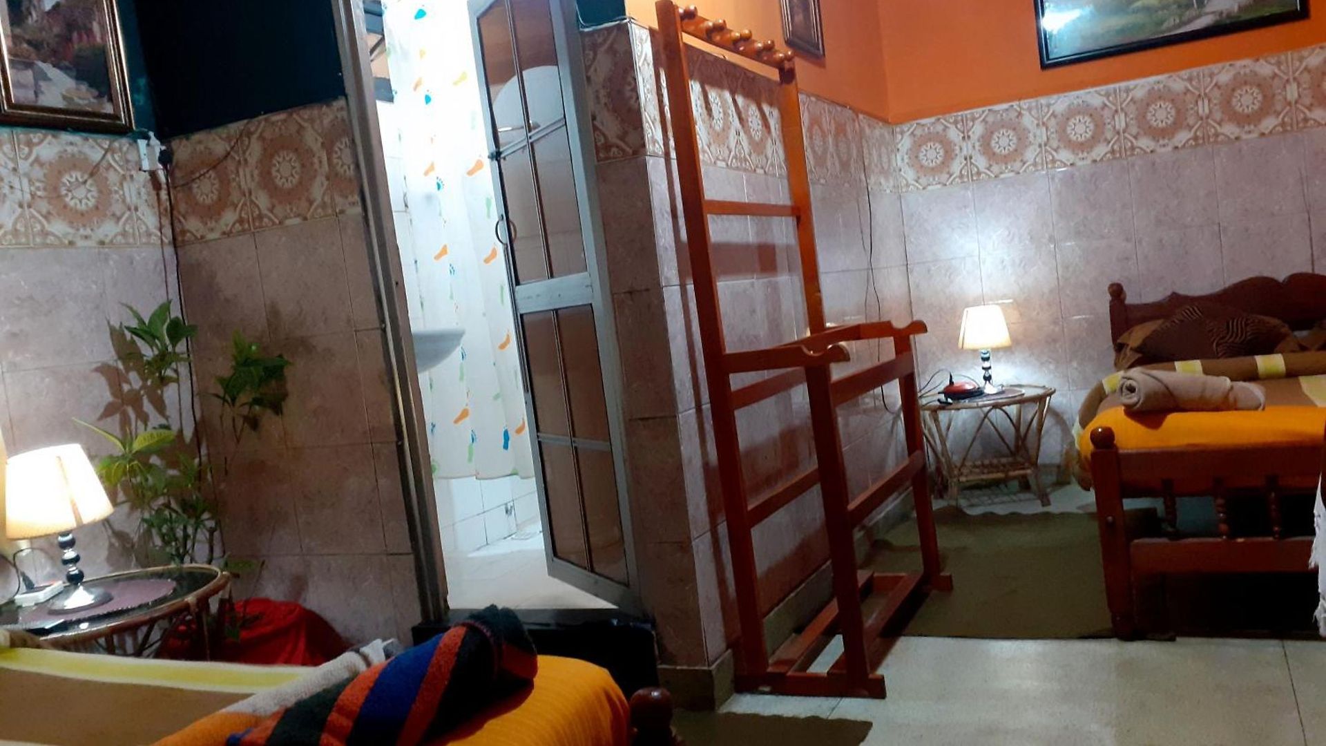 Guest house Cool Land Hot Hut & Restaurant 3*