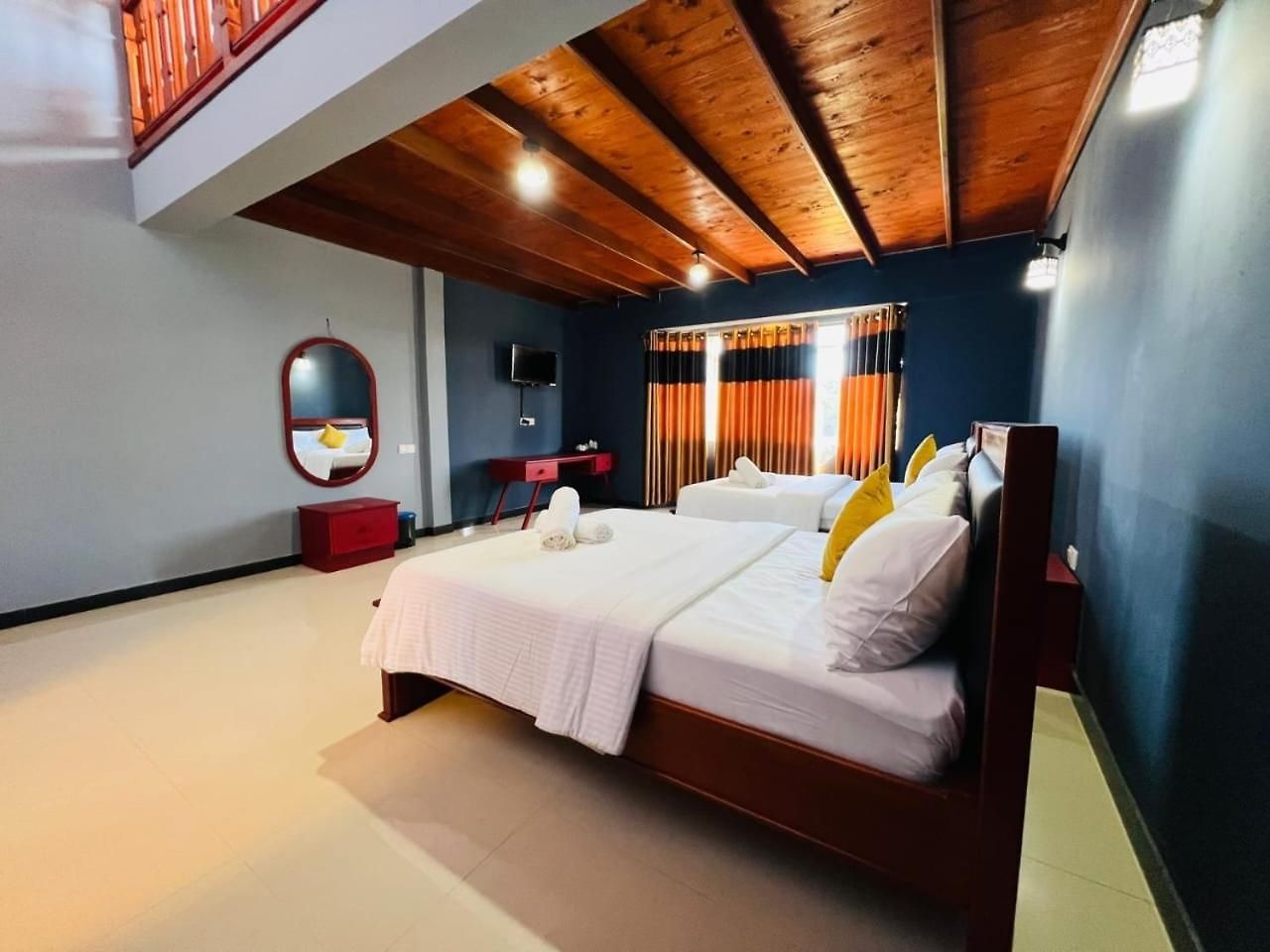 Hotel Moon Light