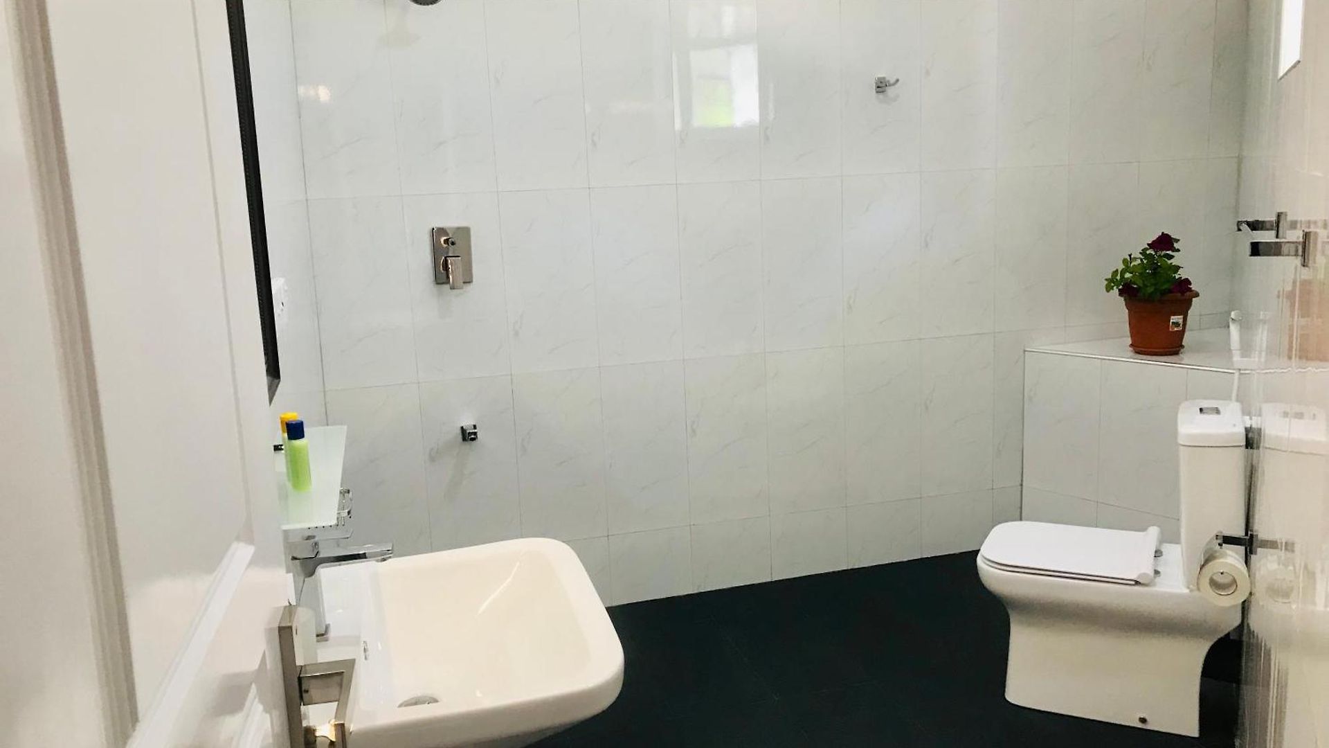 Queensland Hotel Nuwara Eliya