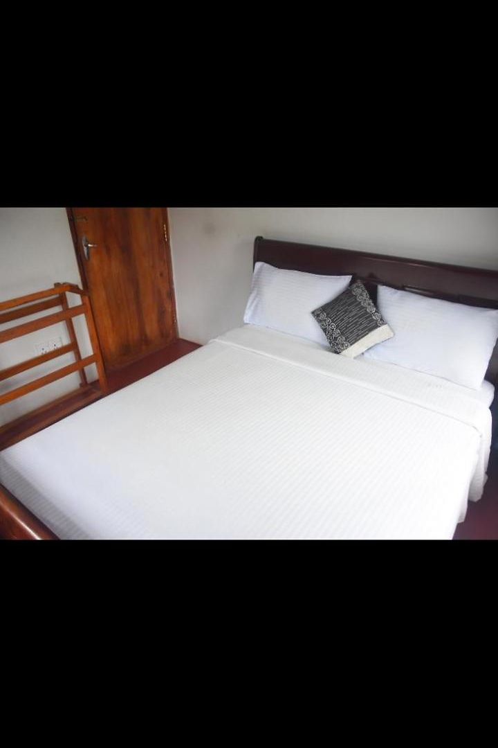Bed & Breakfast The Train View 3*