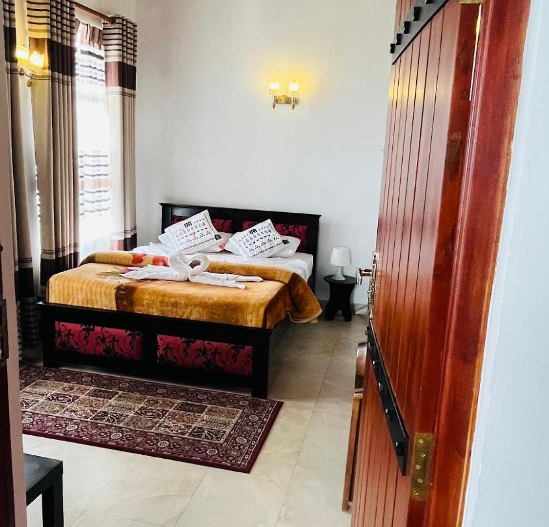 Thuring's Nuwara Eliya