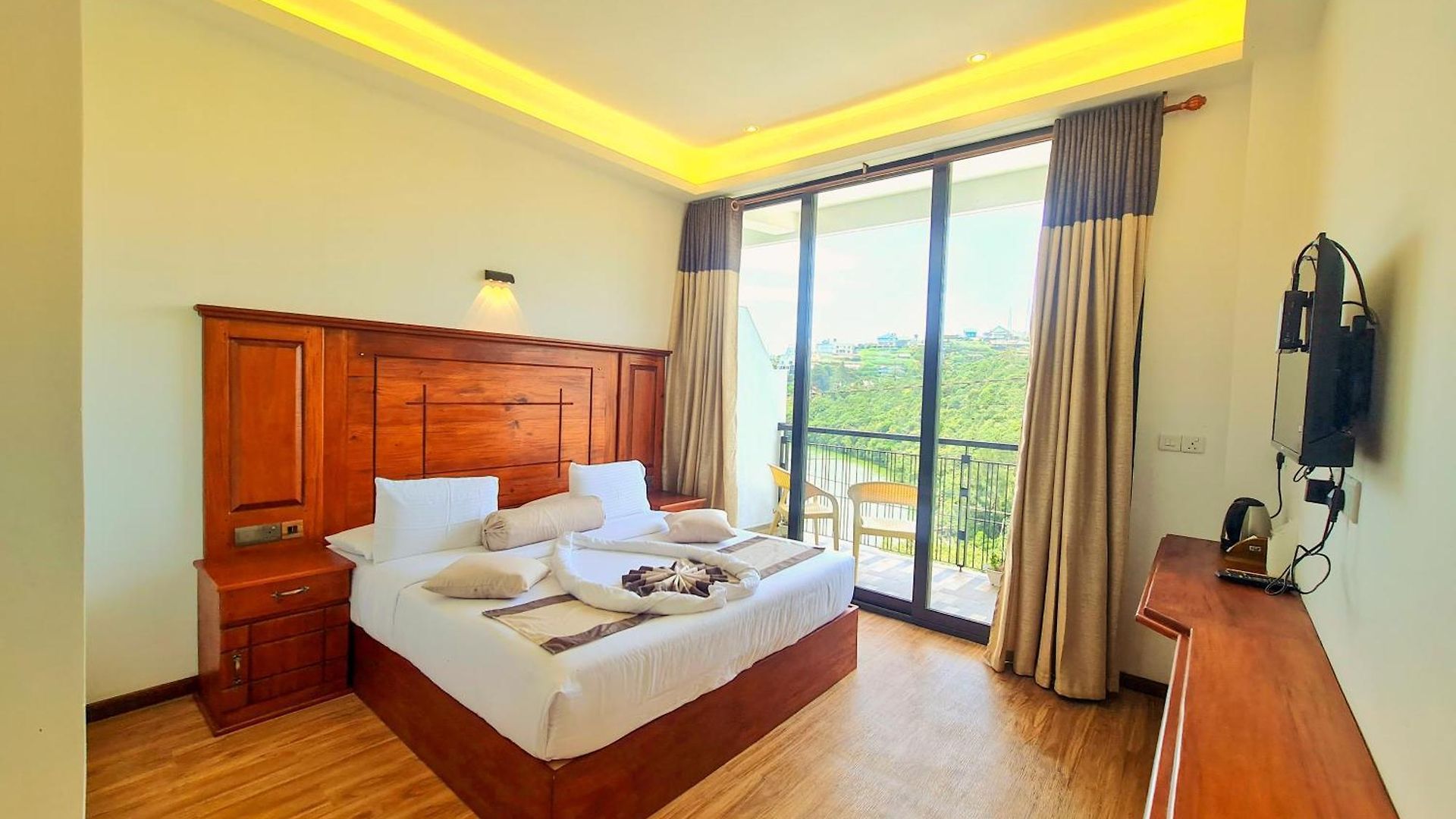 Hotel Rich 3*